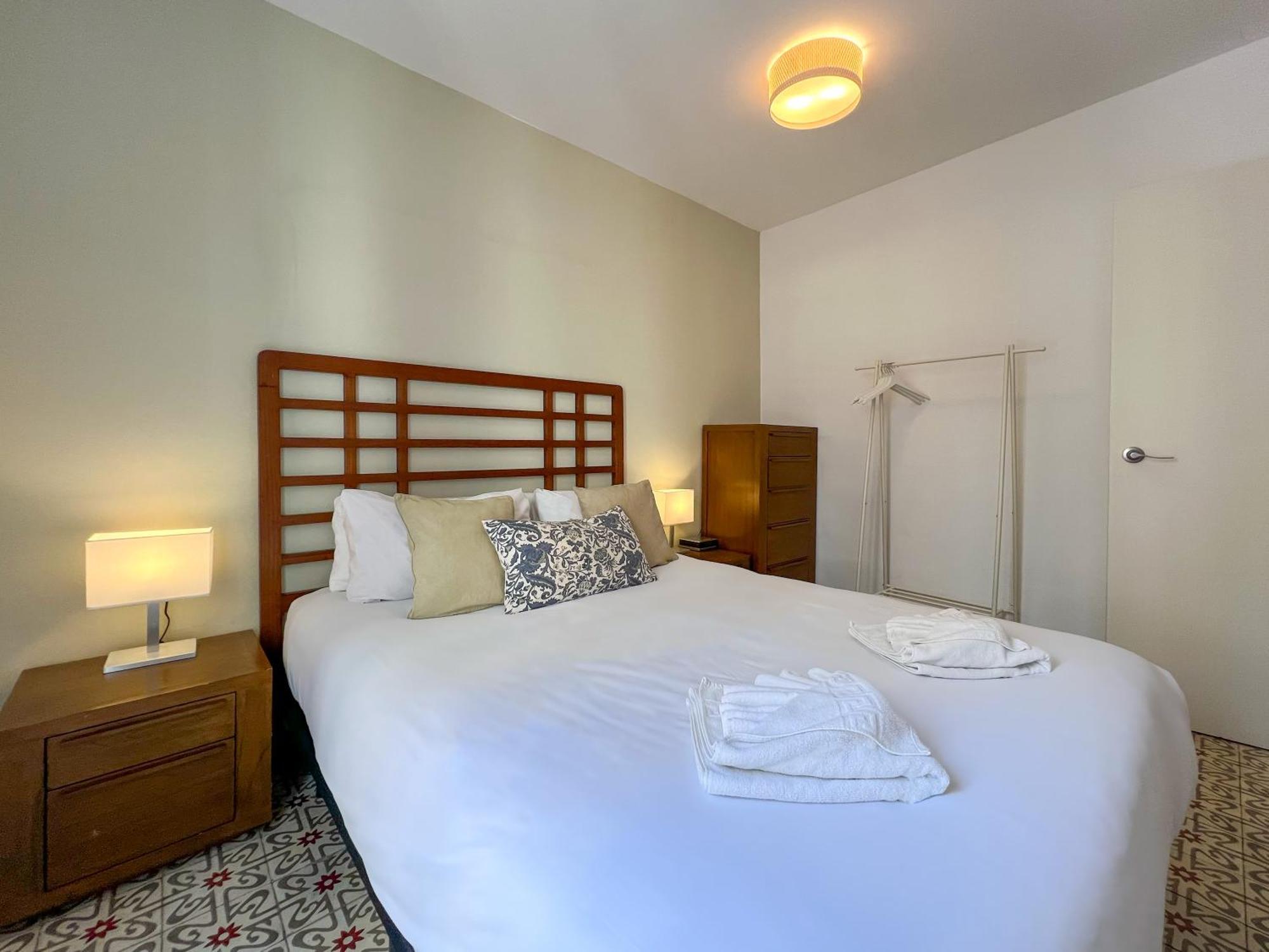 Stay U-Nique Apartments Begur Barcellona Esterno foto